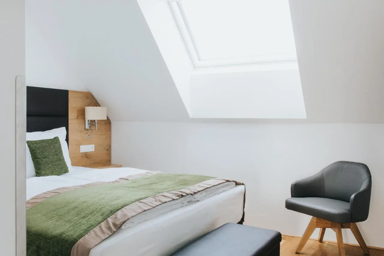 ****  Parks 73 The Townhouse Hotel فيينا النمسا
