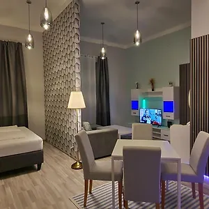 Elegance Hotel